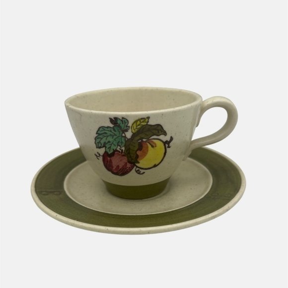 Metlox Poppytrail Provincial Fruit Green Cup & Saucer California USA - Picture 1 of 6